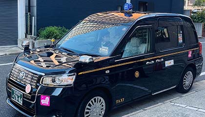 会員の不安を解消。市が利用クーポンを発行し、利用しやすく。プロのドライバーによる安全・安心な送迎を実現しています。